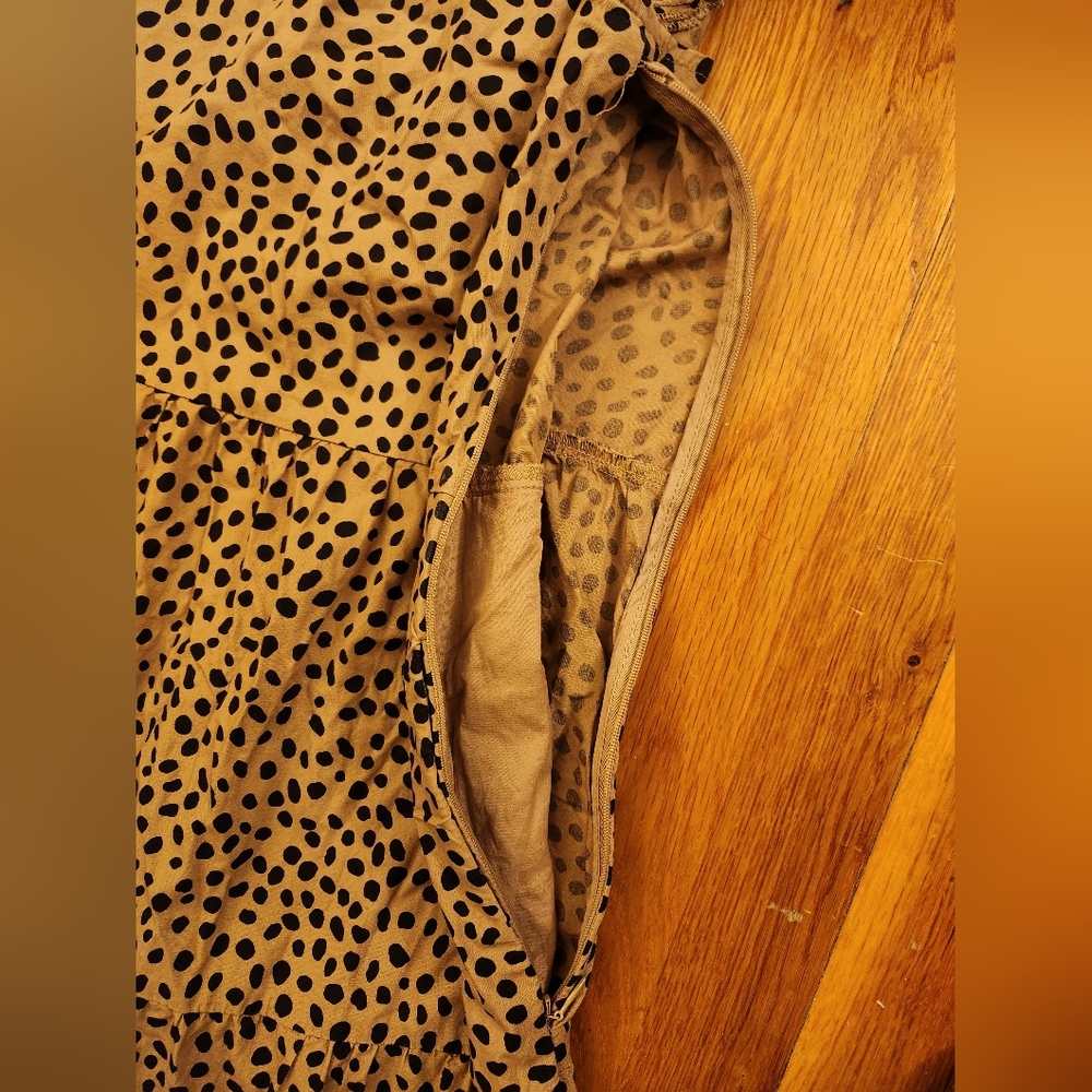 J. CREW Cheetah Animal Print Ruffle VNeck And Shoulders Tiered Midi Dress - Picture 9 of 16